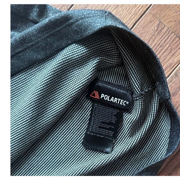 The North Face Polartec FlashDry Tee Size Small Charcoal Grey NWOT - Picture 6 of 7